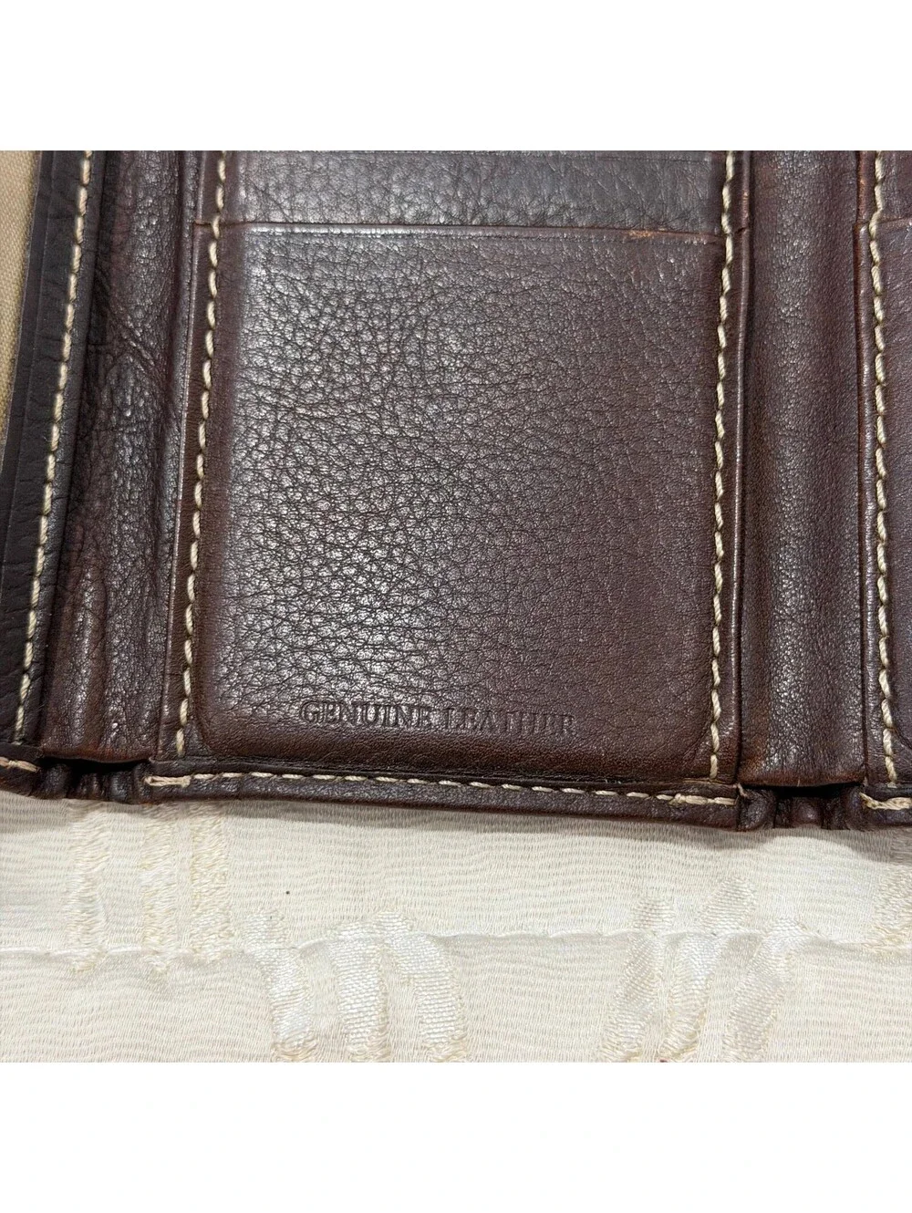Tommy Bahama Brown Genuine Leather Trifold Wallet ID Window Card Holder Mens